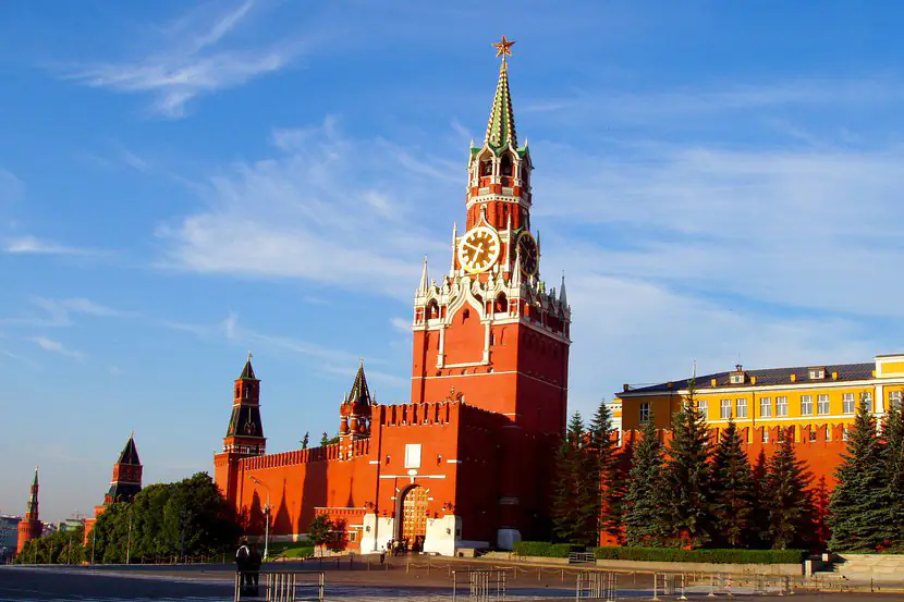 tour kremlin place rouge